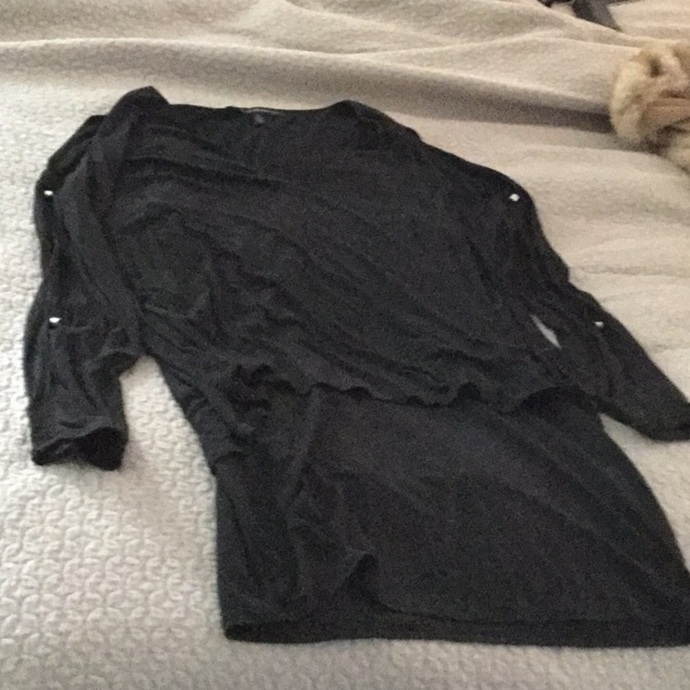 White House black market black top